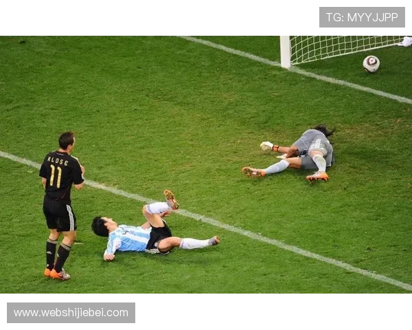 南非世界杯巴西对德国比赛回顾与精彩瞬间分析 南非世界杯巴西对德国比赛回顾与精彩瞬间分析