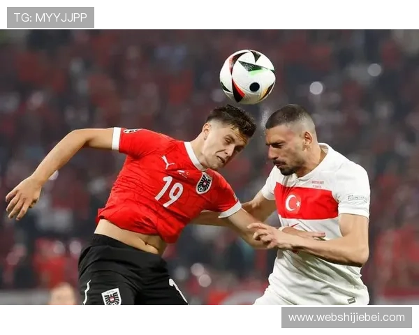 关注欧洲区世界杯预选赛焦点战，专家为你解读比赛中的战术变化与关键战术